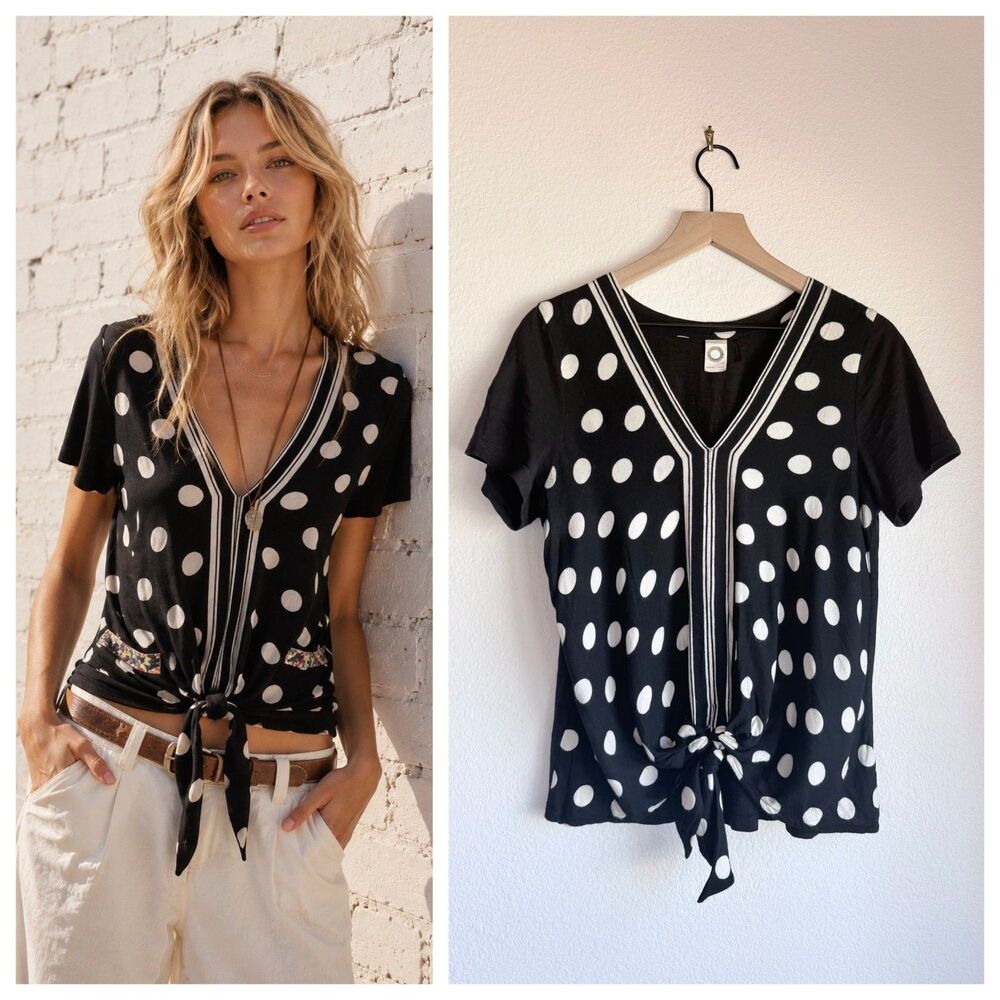 Anthropologie Akemi & Kin Sherburne Polka Dot Tie-Front V-Neck Top Size M FLAW